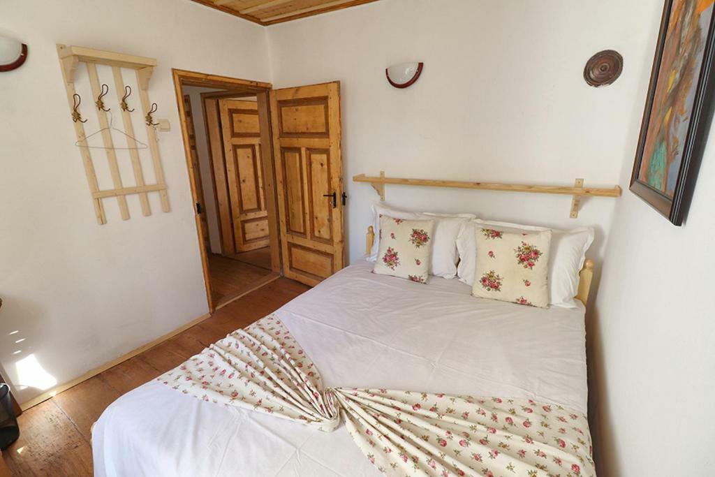 Старата Къща - Трявна Villa Eksteriør billede